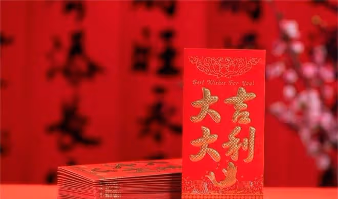 女兒在國外結婚,兩年後岳母第一次見到女婿,竟發現是自己的兒子