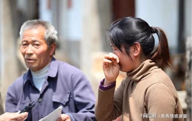 30歲女子,迷戀送鴨子5旬大爺,父母跪求分手,大爺:怪我魅力大