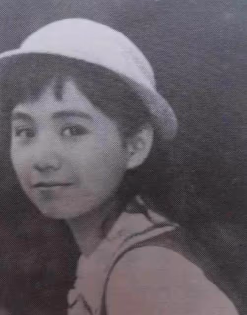 蔡幸娟200張「珍藏照」曝光,前夫淚爆5年婚姻內幕,16歲女兒正面照竟像這個男人!