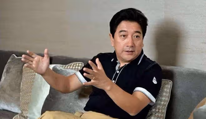 央視水均益:曾遭全網謾罵滾出主持界,如今退圈後的生活咋樣?