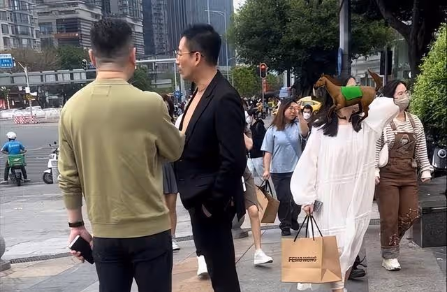 台媒:汪小菲如今只是表面上贏了,實際上已被大S切斷了左膀右臂