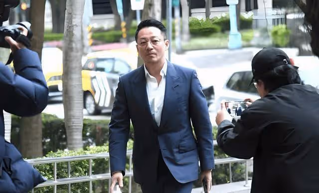 台媒:汪小菲如今只是表面上贏了,實際上已被大S切斷了左膀右臂