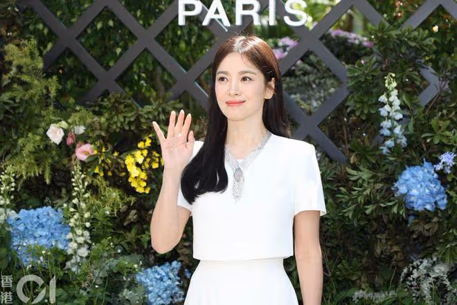 宋仲基宋慧喬將同框出席百想，離婚5年後，他們實現首度同台