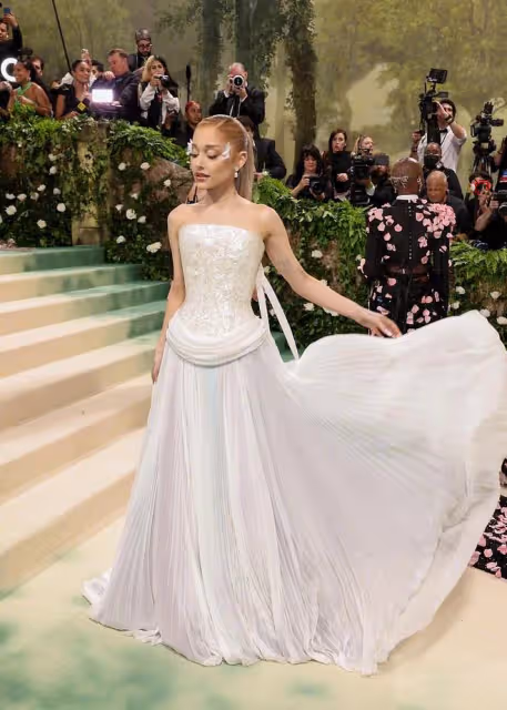 2024MetGala紅毯：贊達亞搶眼吸睛，Jennie和鄧文迪母女搶鏡