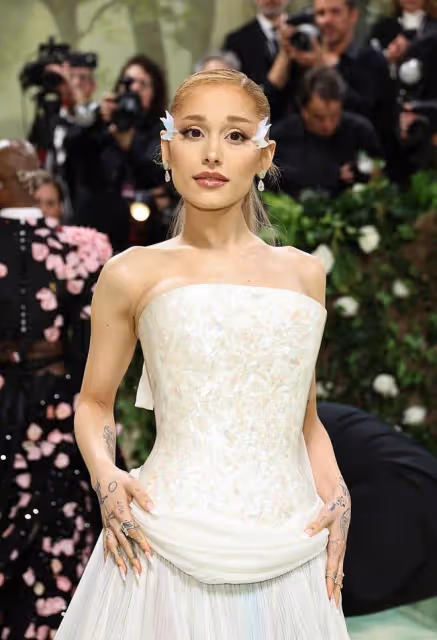2024MetGala紅毯：贊達亞搶眼吸睛，Jennie和鄧文迪母女搶鏡