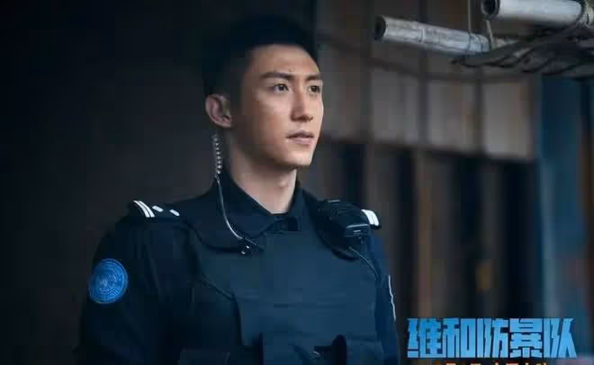 維和防暴隊:好演技和差演技的差別一目了然,沒有對比就沒有傷害