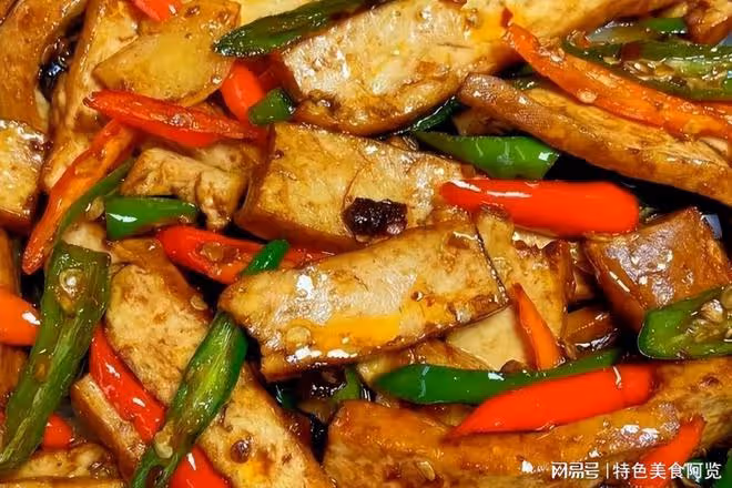 手殘黨福音來了,深扒辣椒炒香乾的簡單做法,低脂解饞,嘎嘎好吃
