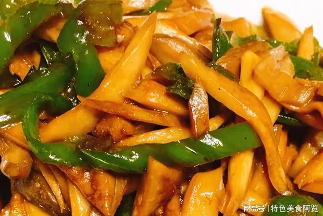 瘦身愛好者的福音,深扒青椒炒杏鮑菇的解饞做法,簡單下飯又營養