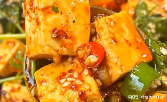 買1斤嫩豆腐,教你做涼拌風味的家常菜,嫩鮮下飯,風味嘎嘎好吃
