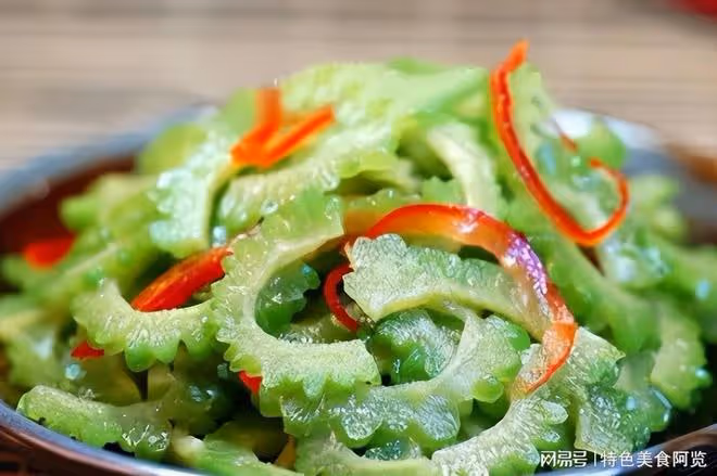 壓箱底的涼拌食譜，蒜香濃郁的涼拌苦瓜，0基礎教程，味鮮不苦