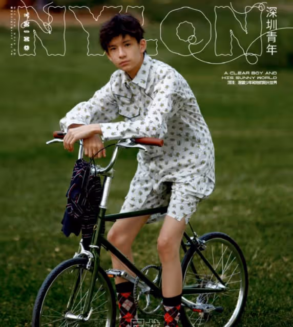 董潔14歲兒子神似梁朝偉，大鼻子如出一轍，網友疑惑重重
