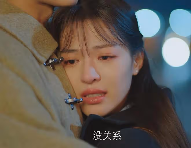 劉丹撿淘到寶了！《生活在別處的我們》悶聲開播，吊足觀眾胃口