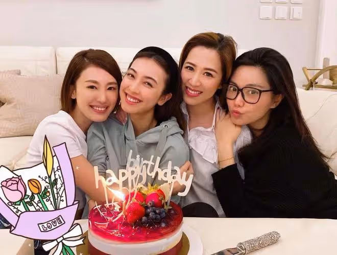 TVB女星離巢3年新動向曝光，曾跟當家小生拍拖，兩人婚禮僅差五天