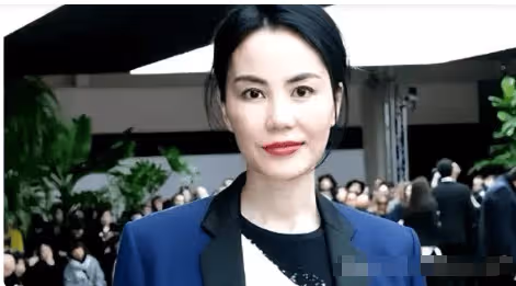 王菲三胎正臉曝光?不僅兔唇還地包天,張柏芝大兒子回應四字謝霆鋒顏面掃地?