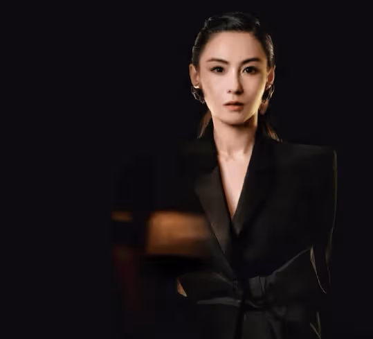 謝霆鋒給兒子通電話,仔細聽他對張柏芝的稱呼?太真實了
