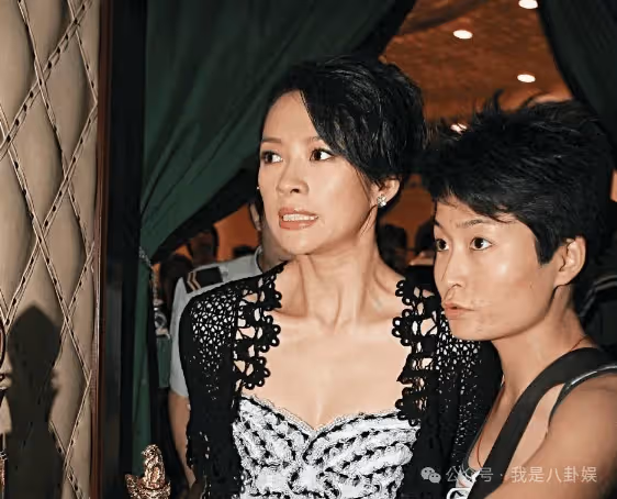章子怡閉口不談前夫的出軌,當初如果嫁入霍家,或許已經相夫教子了