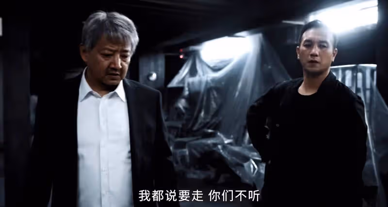 《新生》和《生活在別的我》各看3集,一個已棄,一個看上癮
