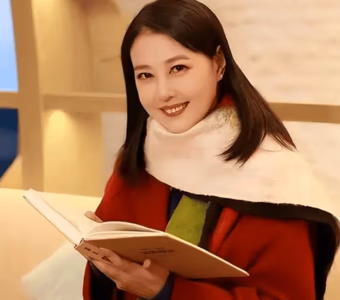 周海媚去世6個月,母親死守女兒宅邸,唯一願望在另一個世界,母女再次相見