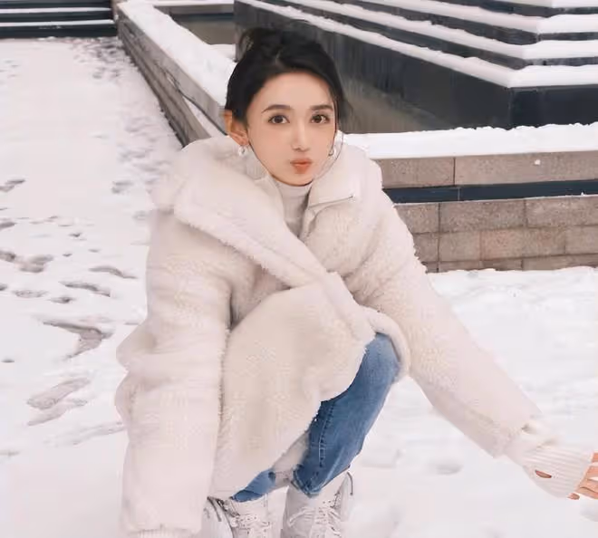 高亞麟出軌！女三的生活照被扒，一次轉帳高達38888元