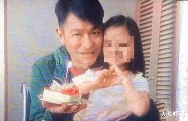 劉德華女兒驚人近況！慶生送「豪宅＋私人飛機」，4保鏢不離身