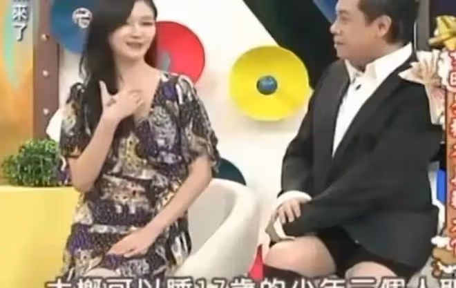 10年前的衣服、4年前的包、戴二手錶:大S的面子,終於垮了