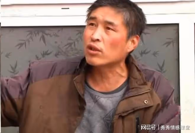妻子暴雨天丟下丈夫執意陪男閨蜜,回家後丈夫一句話讓她渾身顫抖