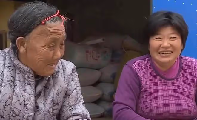 阿婆逃婚60年身世至今成謎,80歲思鄉心切,兒媳成功幫她找到家人