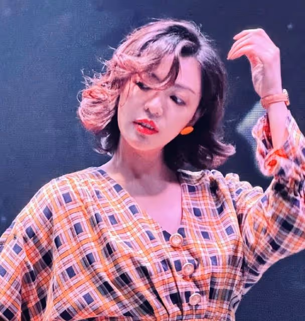 高亞麟被曝出軌強姦女演員，小三長相甜美，《家有兒女》恐將下架