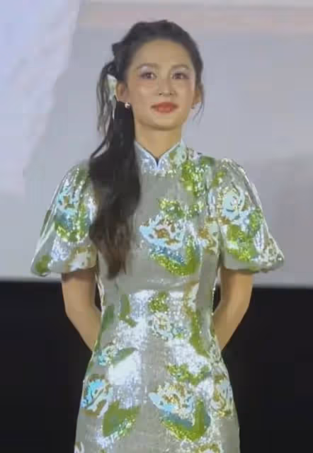 《慶餘年2》巡映禮:張若昀又瘦了,李沁妝容奇葩,郭麒麟發福!