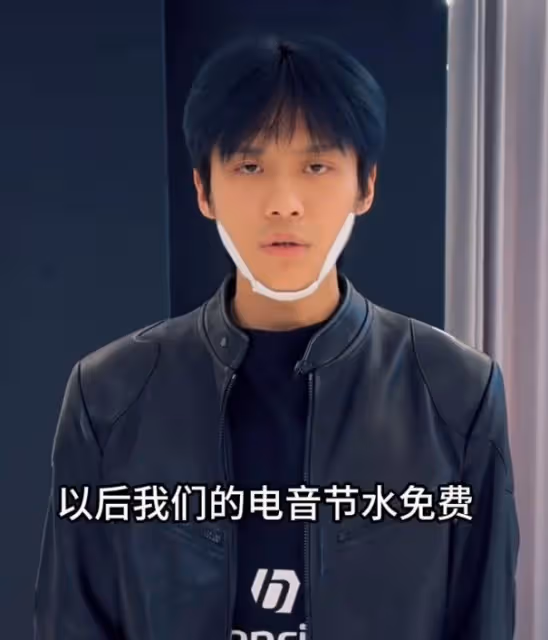 小楊哥否認電音節宰客，吐槽部分媒體針對自己，網友評論兩極分化