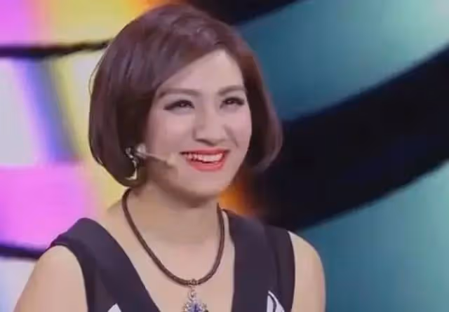 美女主持人梁藝：5分鐘全身癱瘓，如今43歲仍未婚，餘生怎麼過？