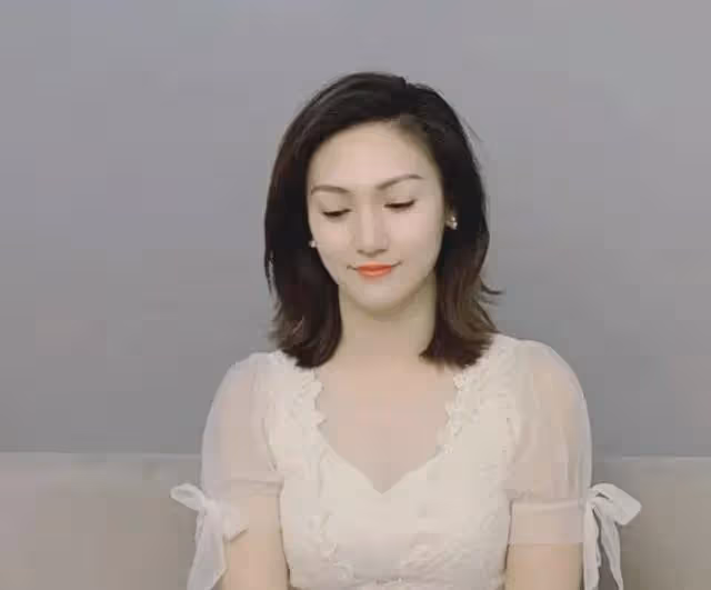 美女主持人梁藝:5分鐘全身癱瘓,如今43歲仍未婚,餘生怎麼過?