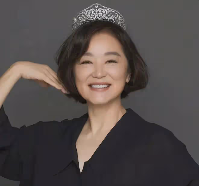 68歲林青霞驚艷亮相,再現女神風采