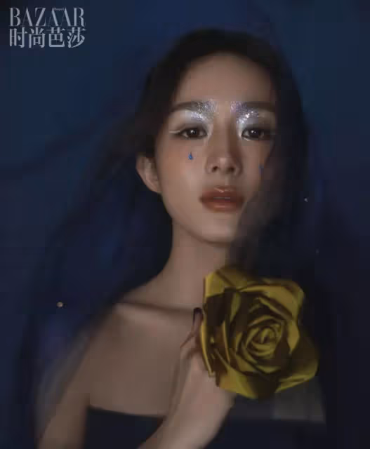 趙麗穎時尚芭莎封面預美的告讓人移不開眼睛
