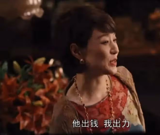 馬伊琍新劇扮丑、塗黑皮膚，扮嫩被罵後，她終於清醒了！