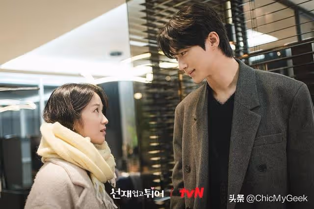 殘疾女循環穿越救偶像!上半年黑馬韓劇,不輸《眼淚女王》!