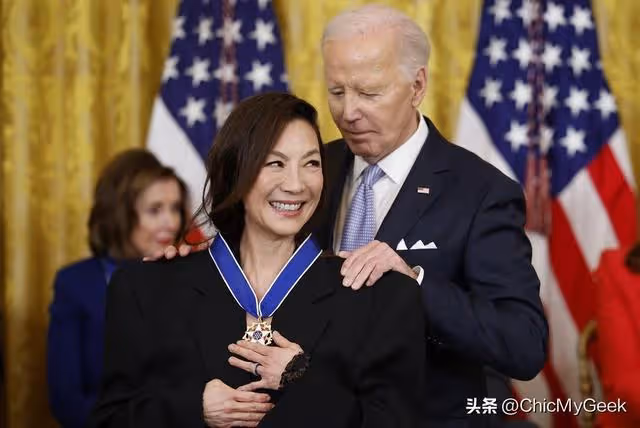 楊紫瓊又又成歷史第一人!獲美國最高平民榮譽總統自由勳章!