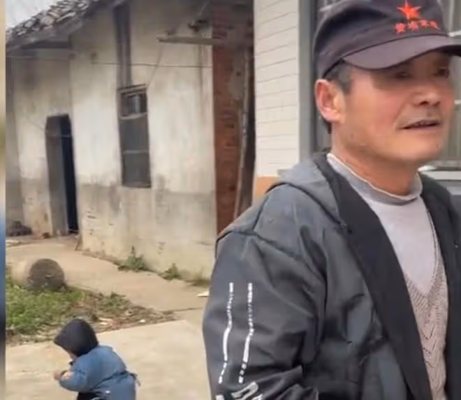 女婿送高價煙岳父捨不得抽,偷偷轉賣被女兒發現後,反應讓人心疼