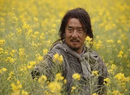 丁晟曾靠爛片狂賺!但離開成龍三連敗,楊冪金晨都救不了