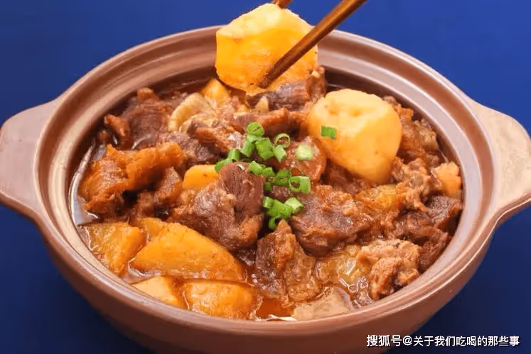 燉牛肉:牢記「3放2不放」,牛肉軟爛入味不塞牙,關鍵不腥也不柴