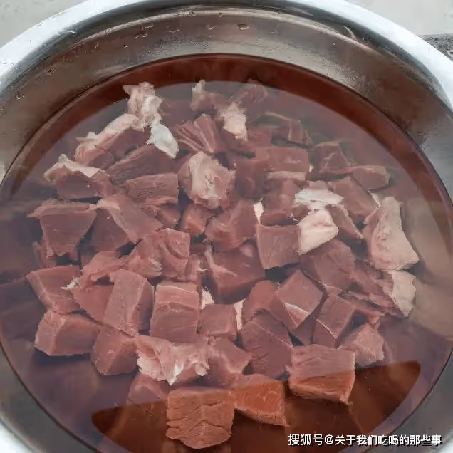 燉牛肉:牢記「3放2不放」,牛肉軟爛入味不塞牙,關鍵不腥也不柴
