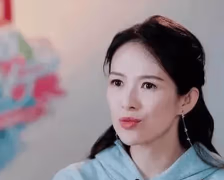 汪峰哭暈在廁所了,章子怡離開他又找個小鮮肉,這是他想不到的!