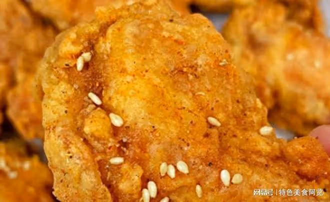 5月試試這道菜,椒鹽鴨腿太美味,外焦里嫩又下飯,風味嘎嘎棒