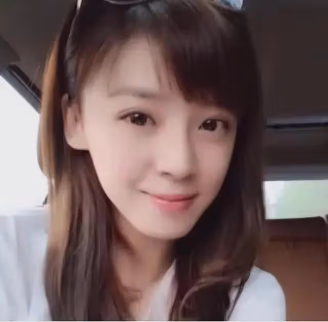 高亞麟：娶小11歲時瑋，與小20歲魏嘉未婚生女，出軌小26歲徐梓鈞
