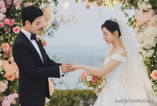 《眼淚女王》7大可愛彩蛋!金秀賢致敬千頌伊瘋演技!