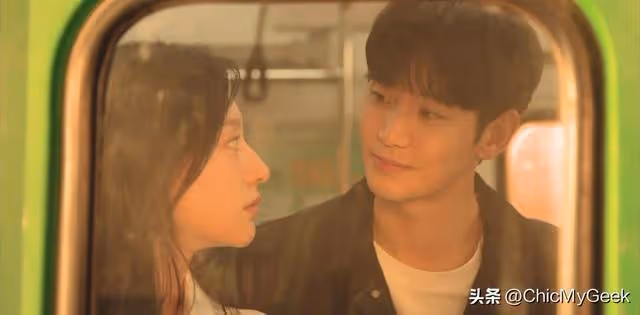 《眼淚女王》7大可愛彩蛋!金秀賢致敬千頌伊瘋演技!