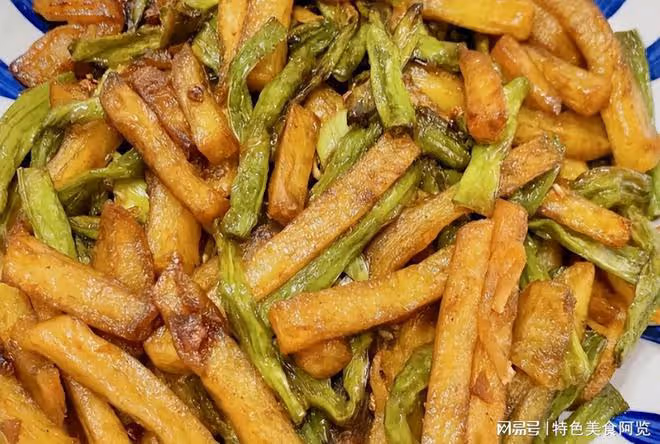 壓箱底的小炒食譜,解饞味美的土豆燒豆角,0基礎教程,嘎嘎好吃