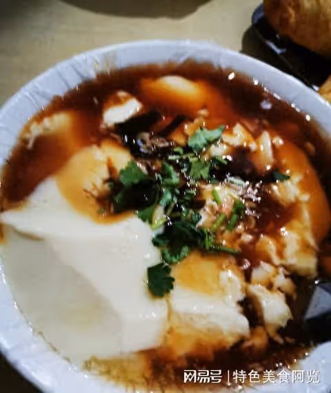 香濃豆腐腦:家常早餐新寵,做法簡單又營養!