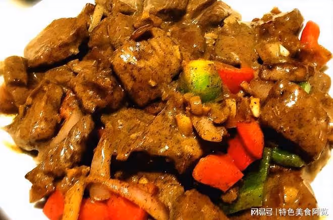買1斤牛肉,教你做黑椒風味的家常菜,嫩鮮下飯,保姆級攻略