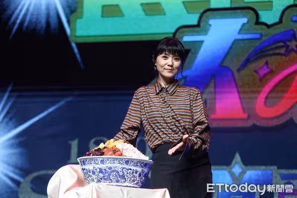 金曲歌后罹患厭食症！　1個月暴瘦10kg「雙頰凹陷」嘆：喝水也吐